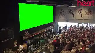Pub reaction Green Screen
